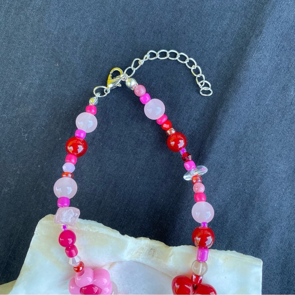 Aphrodite Pink & Red Beaded Necklace Stone Hearts Flowers Spiral Tie Dye Evileye - Picture 6 of 12
